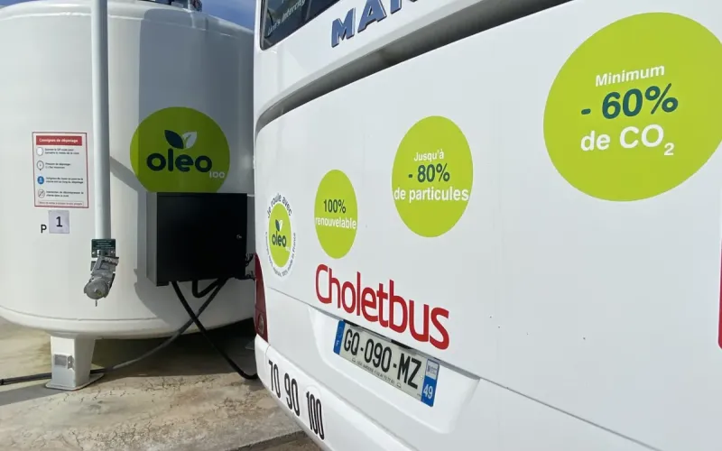 Bus choletbus carburant Oleo